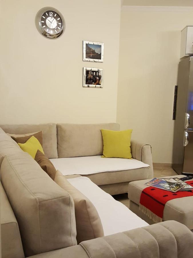 Holiday Center Apartment Shkodra Exterior foto